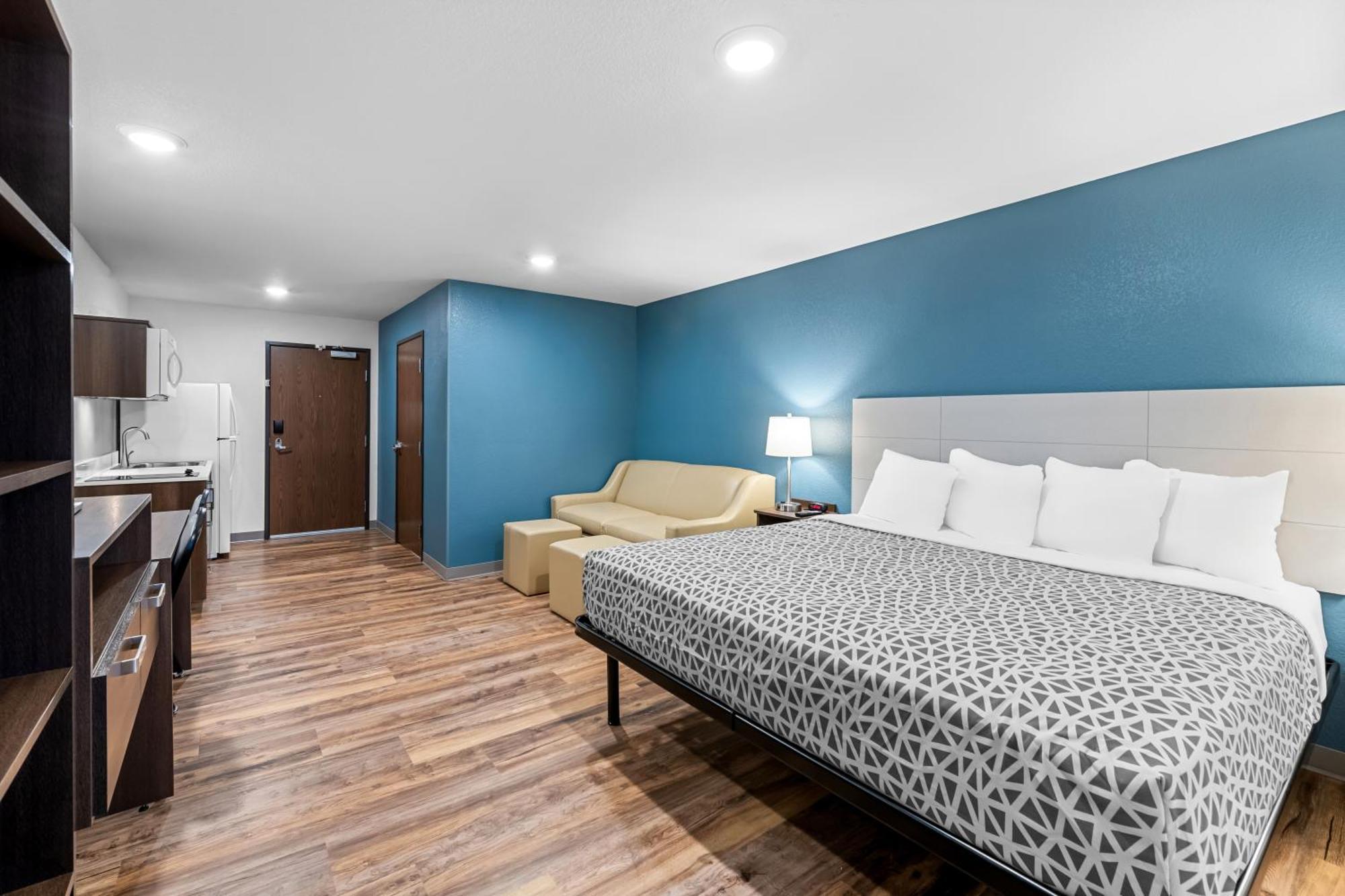 Woodspring Suites Kansas City Airport Eksteriør billede