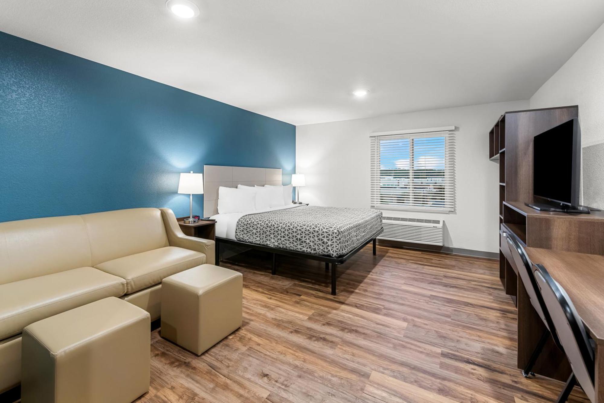 Woodspring Suites Kansas City Airport Eksteriør billede