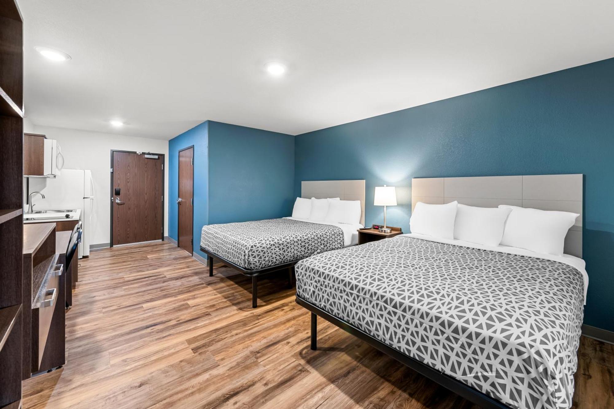 Woodspring Suites Kansas City Airport Eksteriør billede