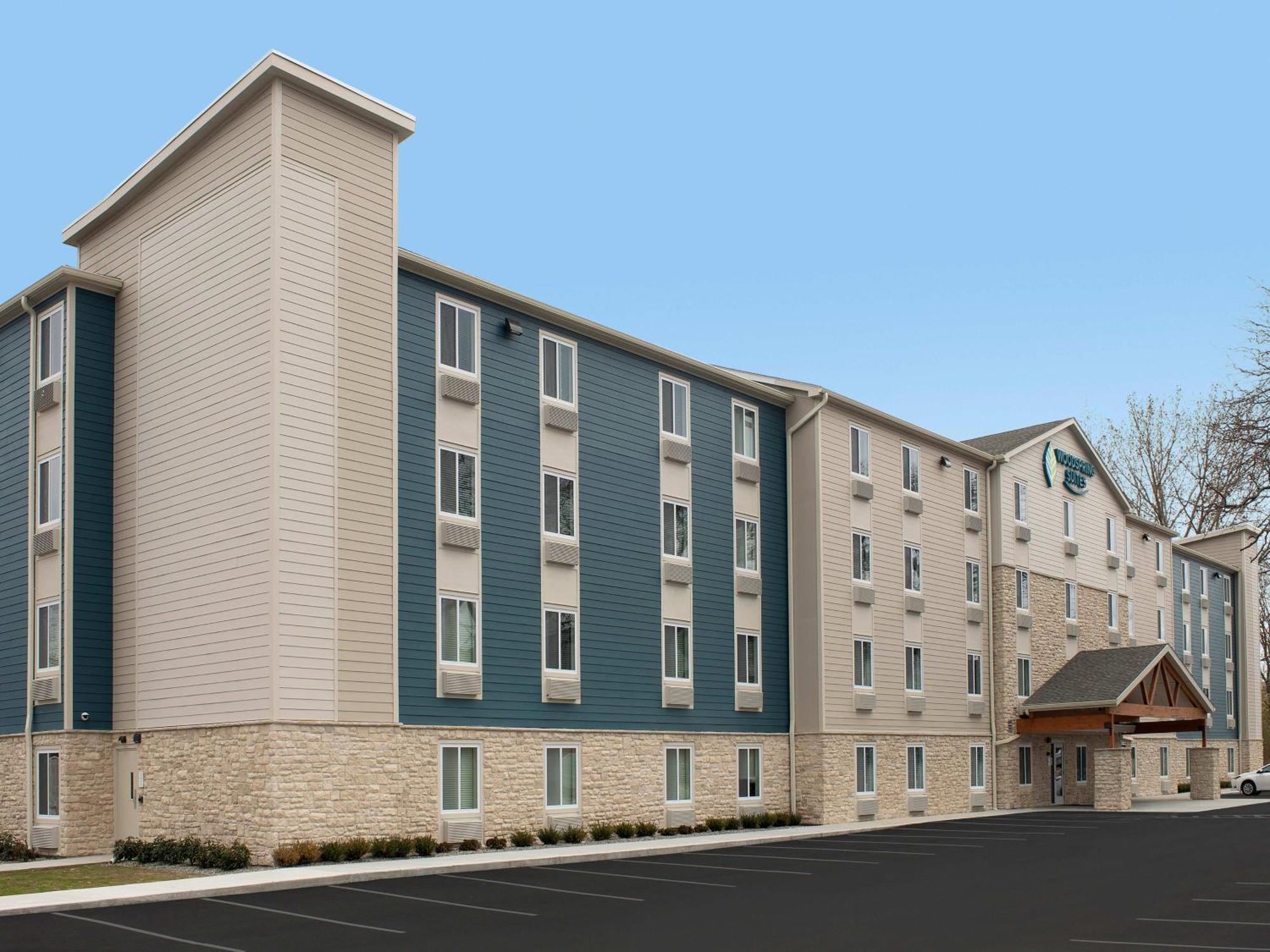 Woodspring Suites Kansas City Airport Eksteriør billede